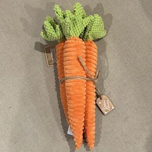 “New” Begonia Market Plush Carrot Bundle Holiday Decor ( set of 3)